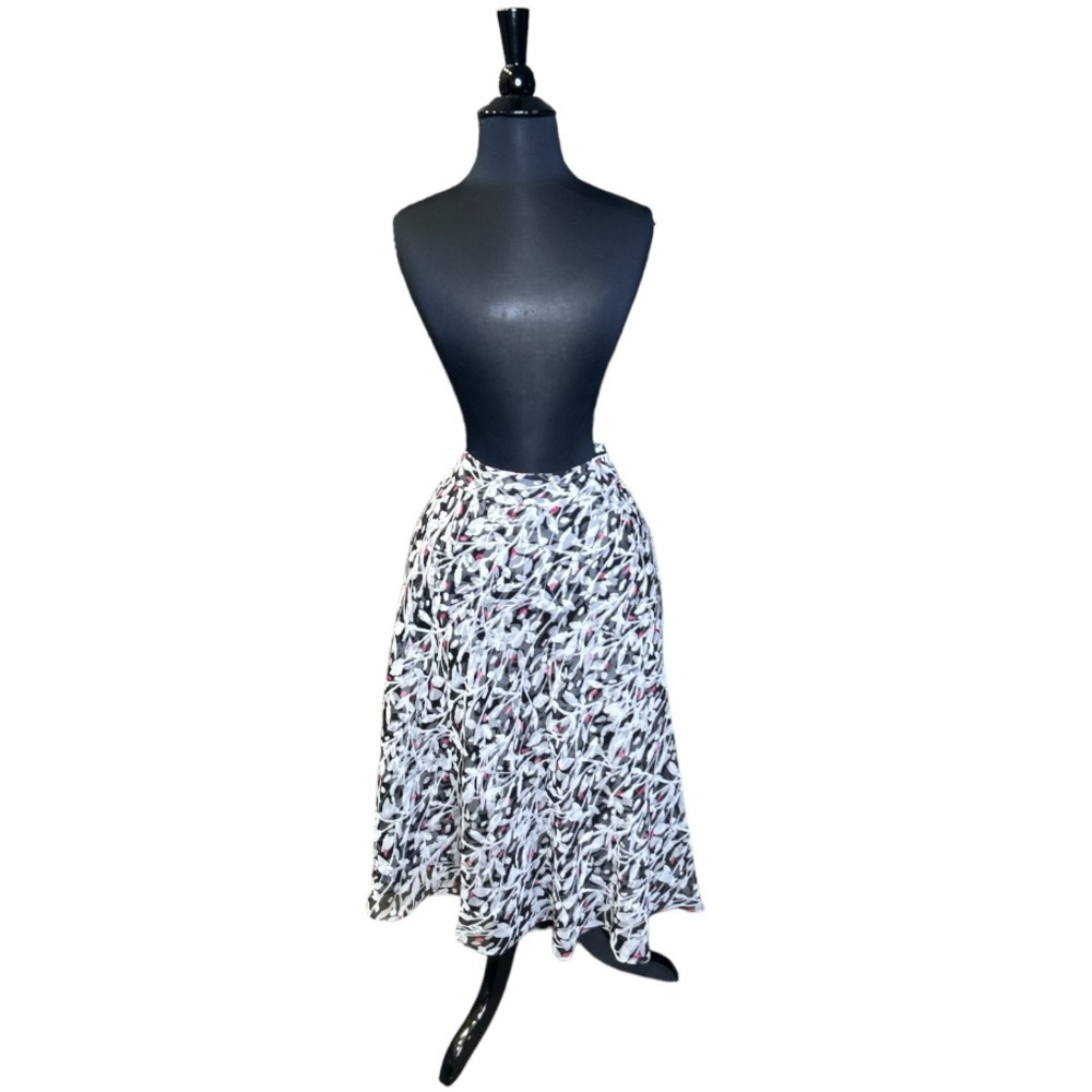 Jones’s New York Skirt